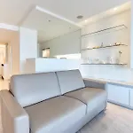 Lecomte - The Shoreline 74 Appartement