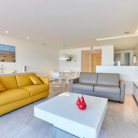 Lecomte - The Shoreline 74