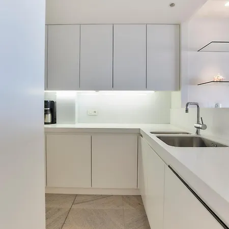 Lecomte - The Shoreline 74 * Oostende