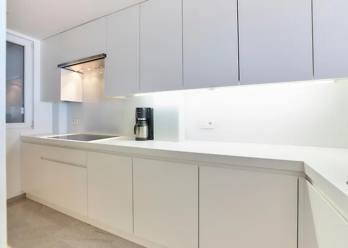 Lecomte - The Shoreline 74 公寓